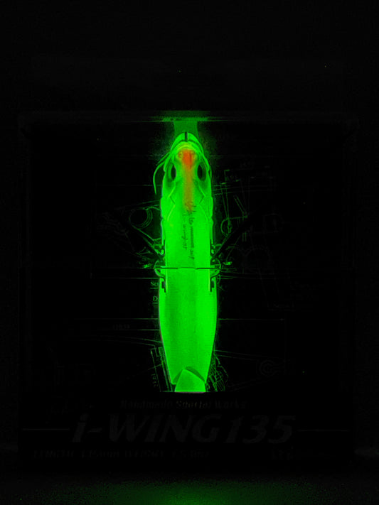 MAT GLOW PH - i-WING 135 (GLOWS IN THE DARK)