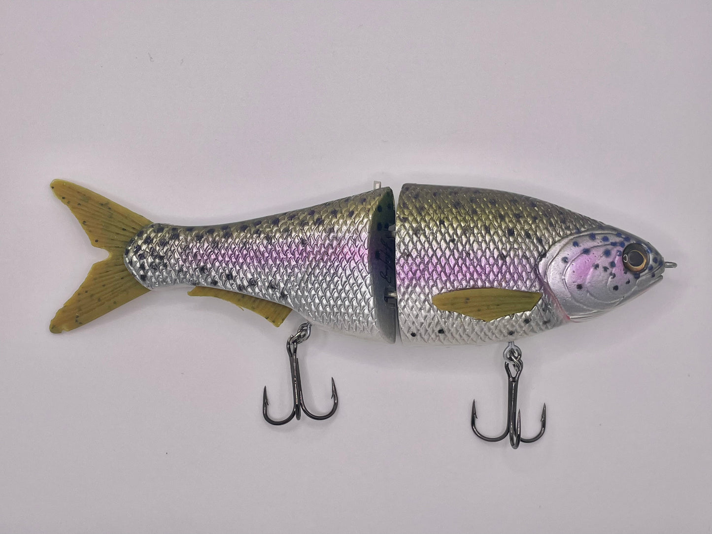 PHONEYFROGUSA 7" SCALED SHINER - RAINBOW TROUT